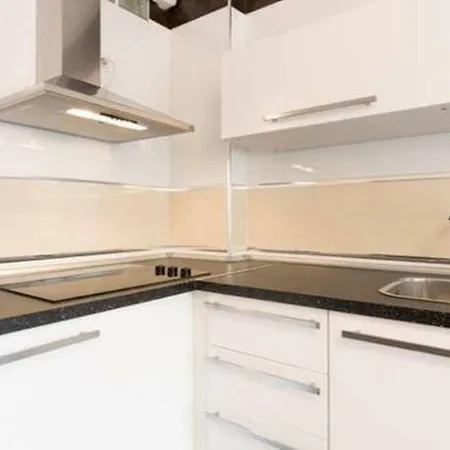 Angosta Del Carmen Apartment Malaga